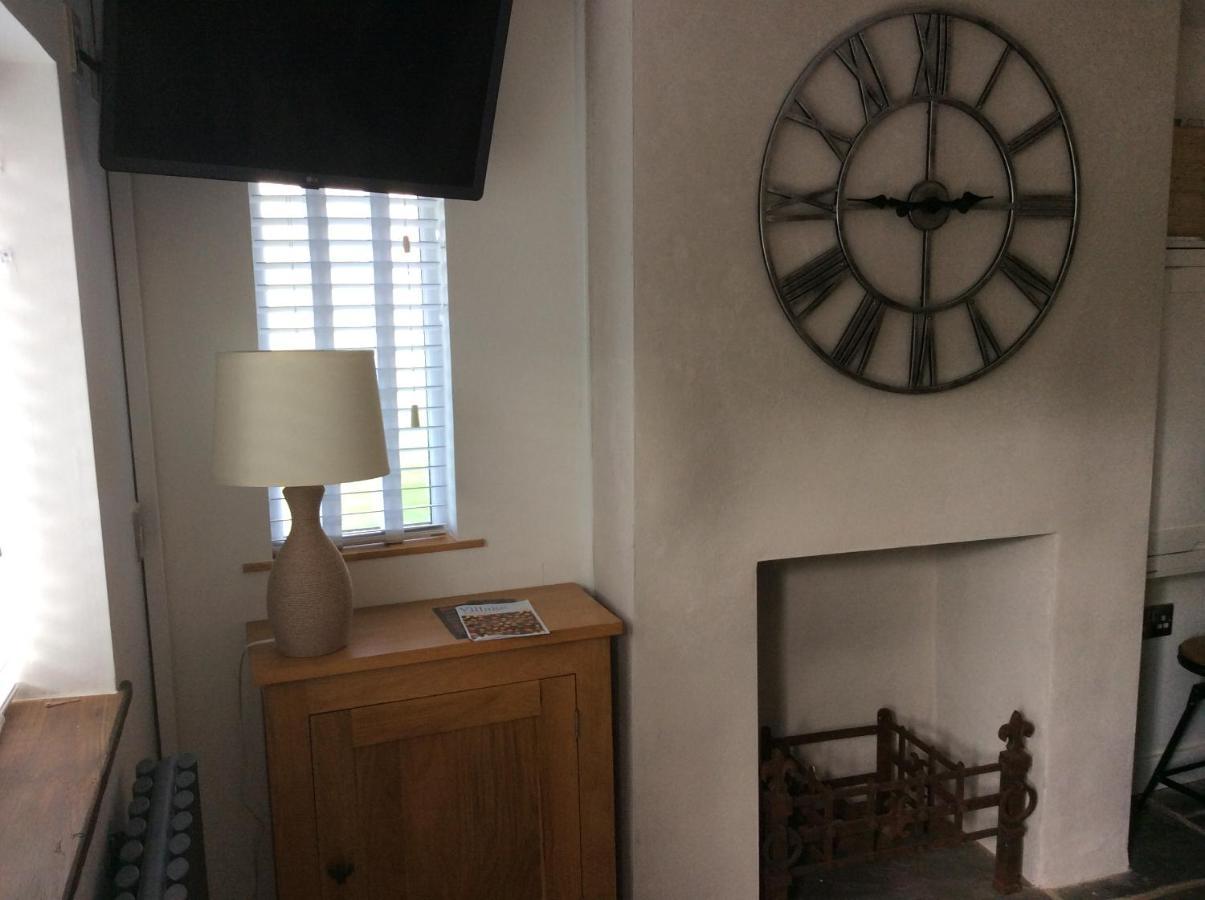 Tremeer Cottage Upper Beeding Extérieur photo